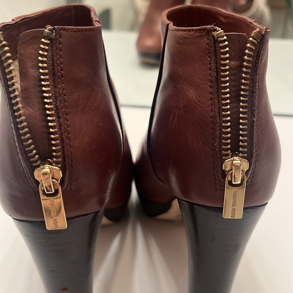 MICHAEL KORS Brown Leather platform ankle boots size 9.5 - Picture 16 of 16